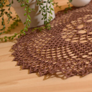 Háčkovaná dečka - Hněda